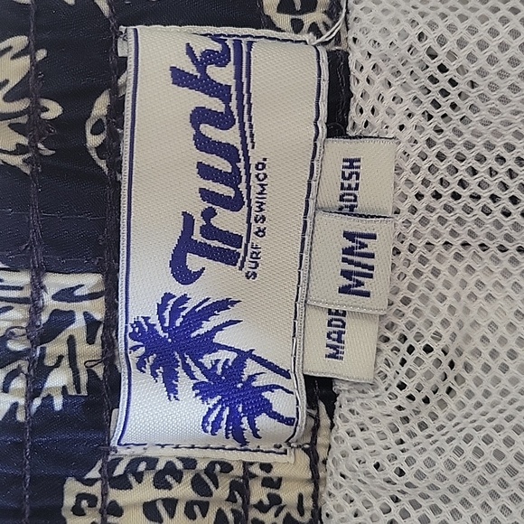 Trunks Swim Men's  Shorts Size Medium - Picture 2 of 5